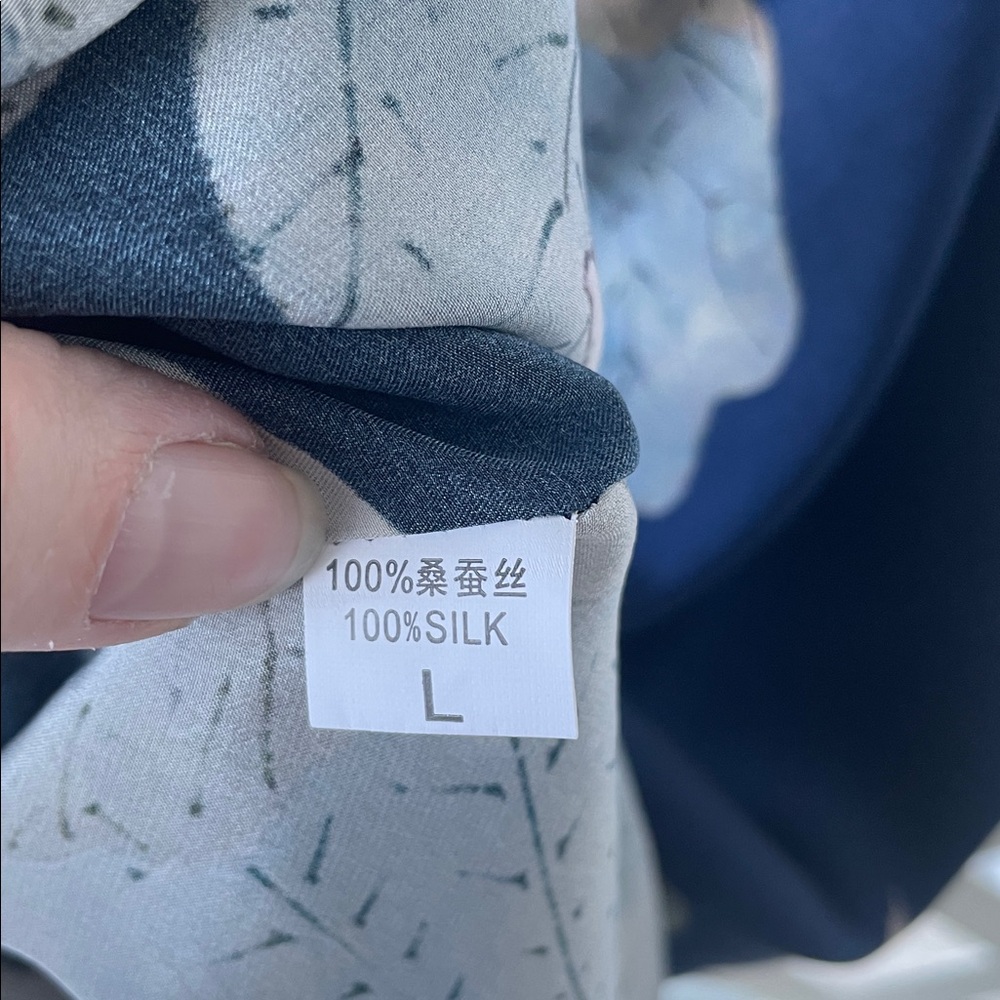 Grace Silk 100% Silk Caftan / Nightgown / Coverup - Picture 11 of 12